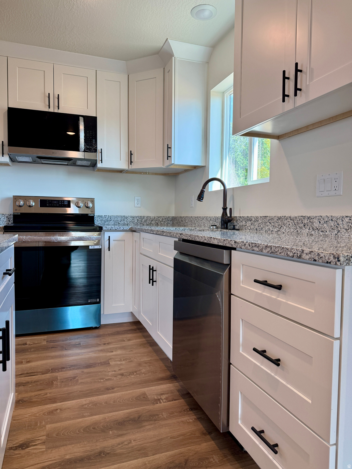 GOSSAMER PLACE - Residential Income