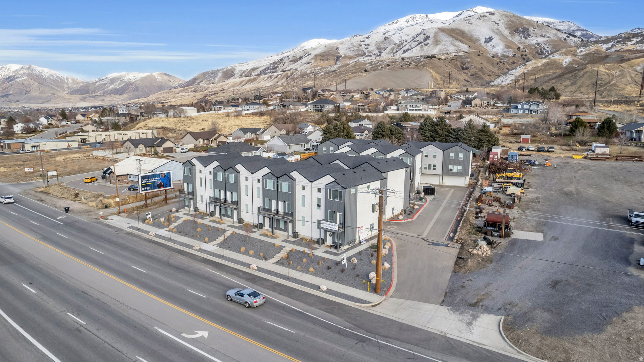 LAKE POINTE - Residential