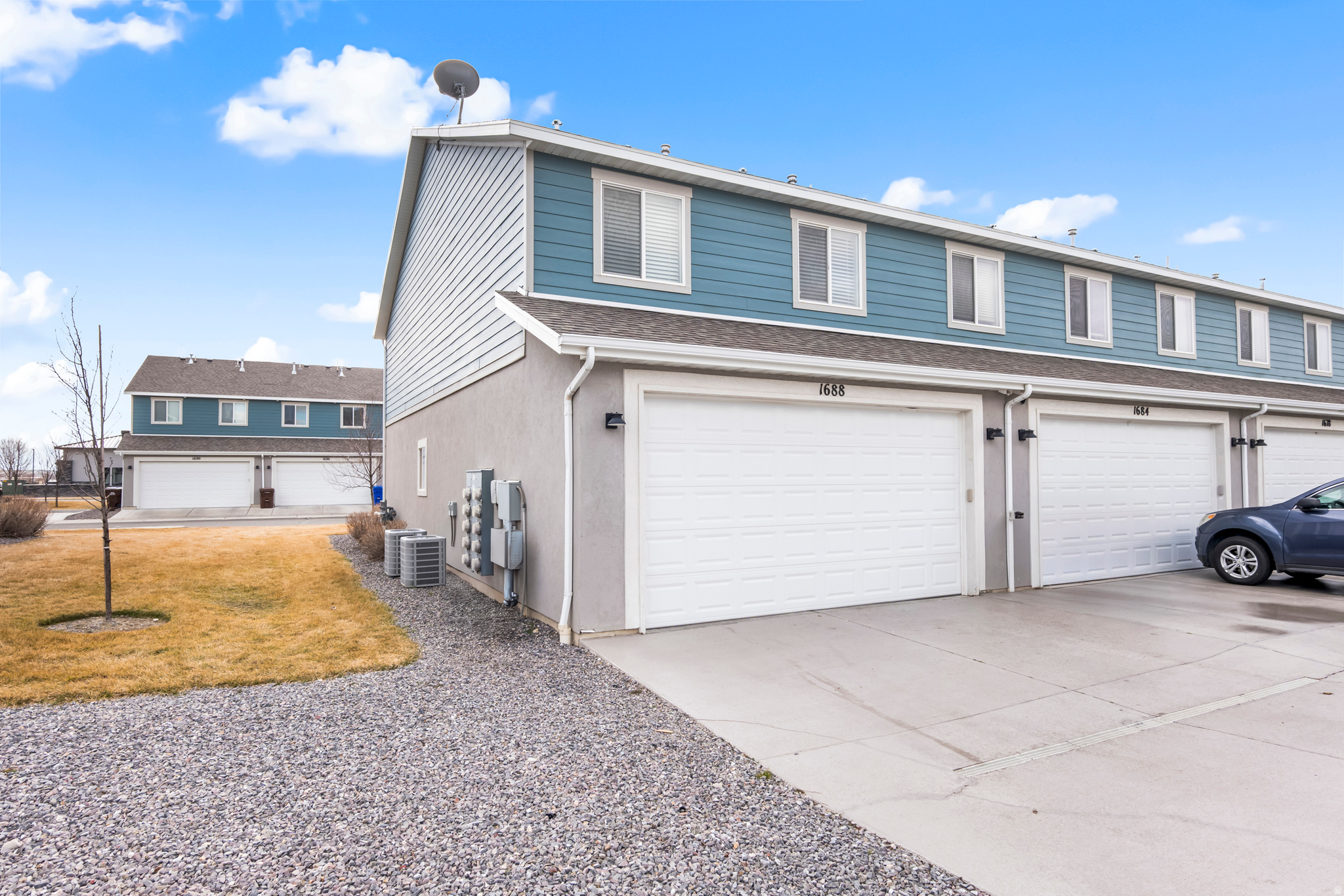 TRAILHEAD - Residential