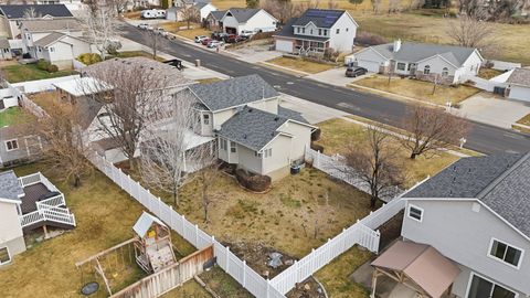 Tiny photo for 1029 N 250 W, American Fork, UT 84003 (MLS # 2139680)