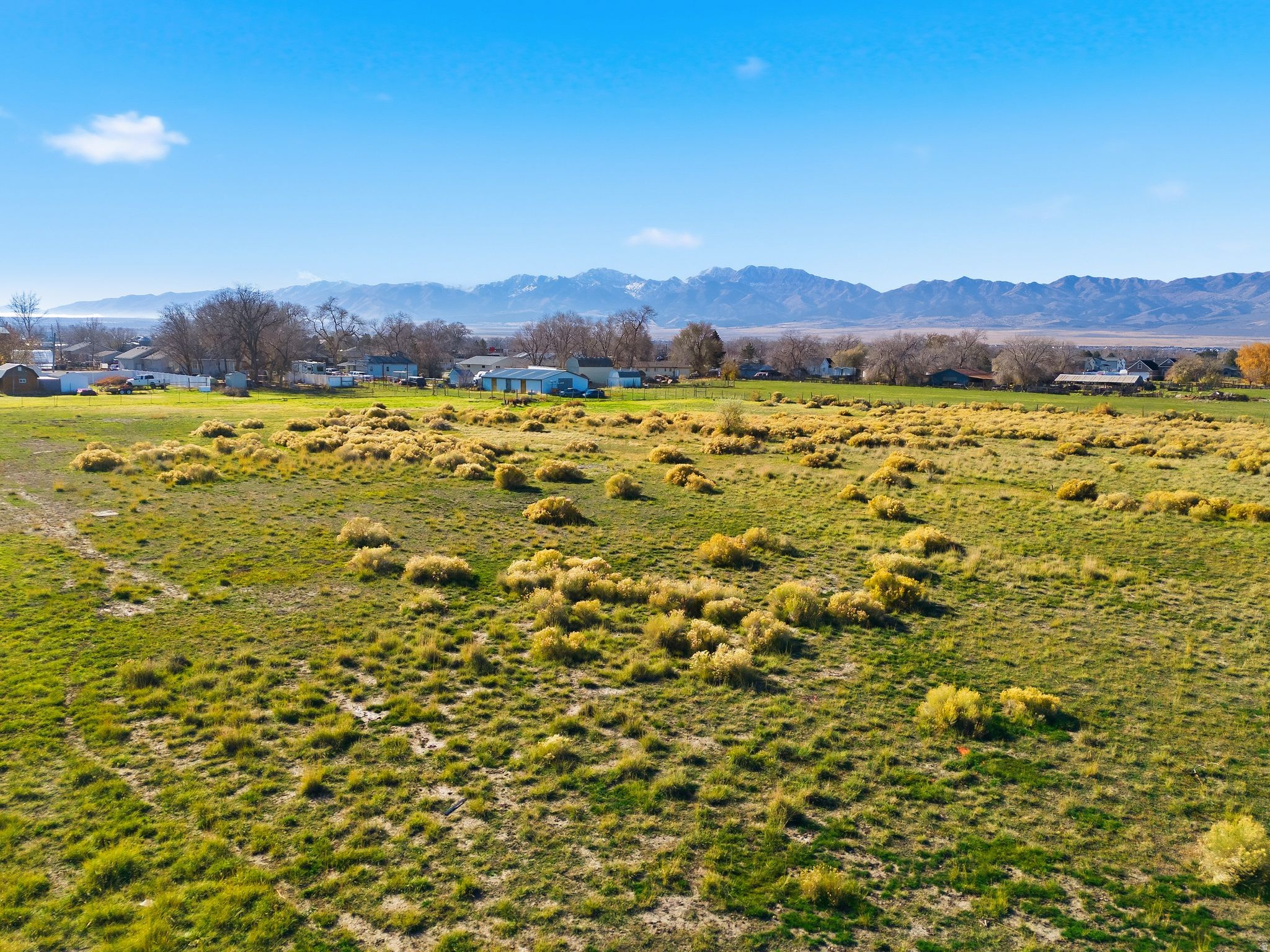 FALCONS LANDING - Land