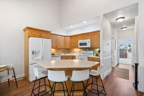 Tiny photo for 41 E 2200 S, Bountiful, UT 84010 (MLS # 2175678)