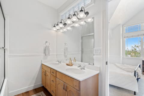 Tiny photo for 41 E 2200 S, Bountiful, UT 84010 (MLS # 2175678)