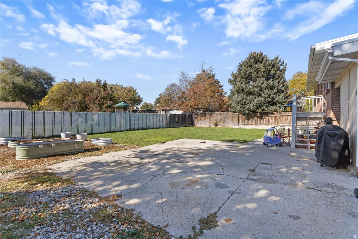 CAMELOT SUB - Residential