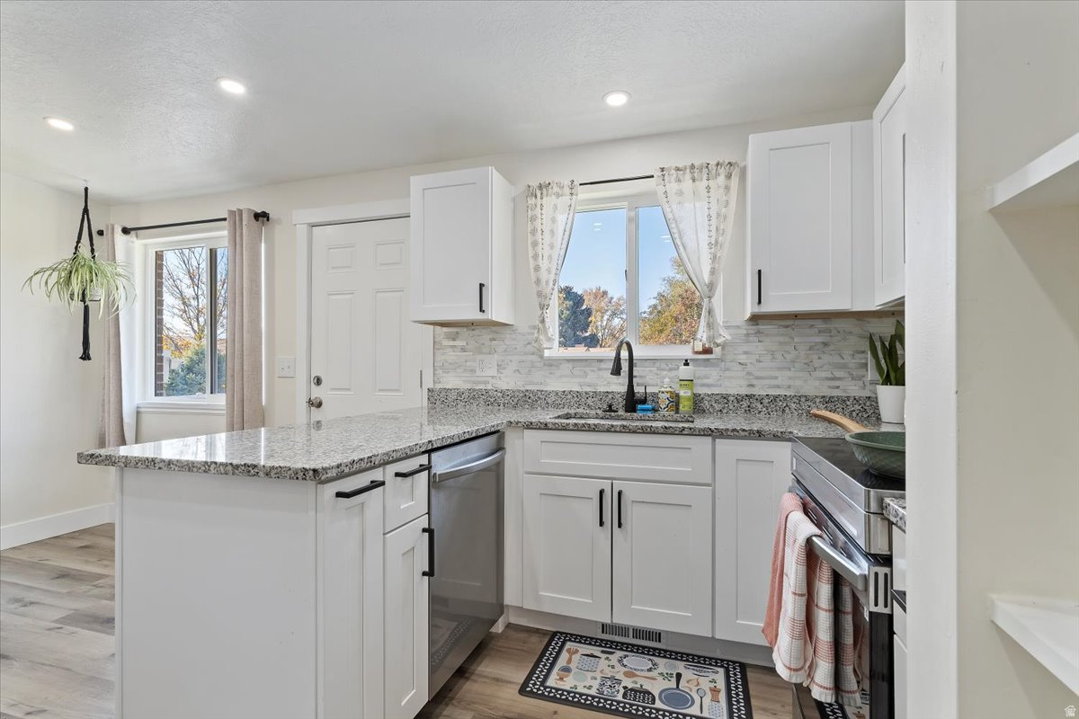 CAMELOT SUB - Residential