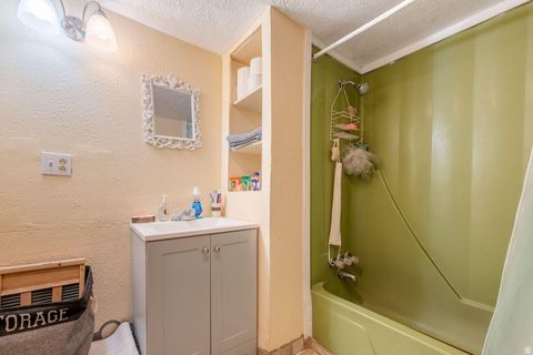 Tiny photo for 1027 N MAIN ST #59, Cedar City, UT 84721 (MLS # 2120104)