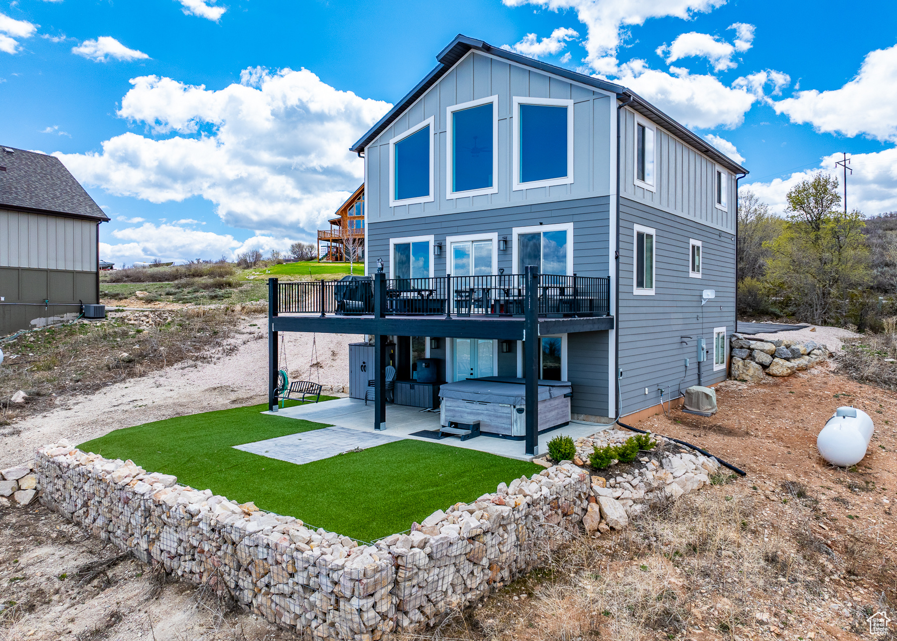 RASPBERRY PATCH ESTATES - Residential