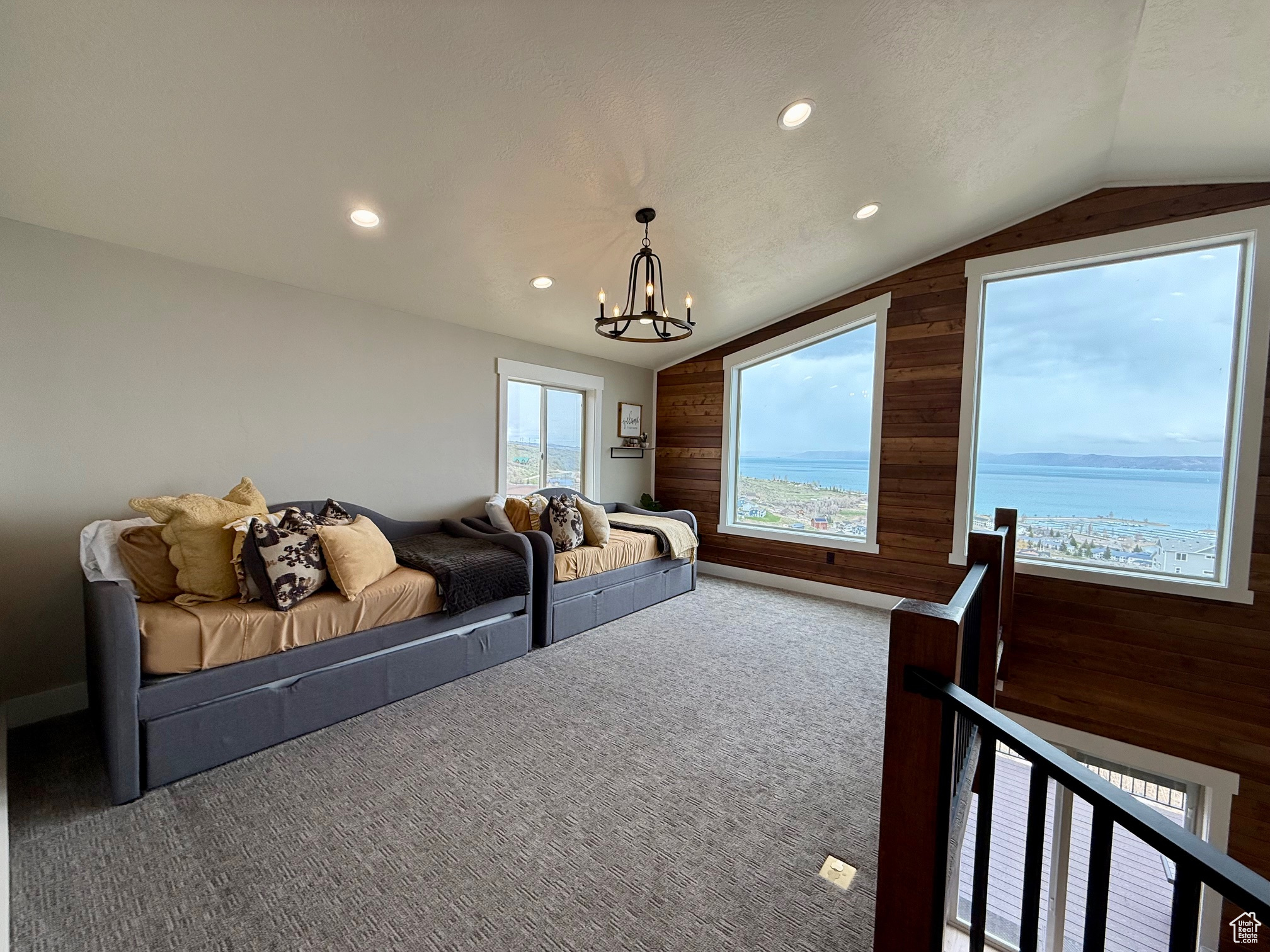 RASPBERRY PATCH ESTATES - Residential