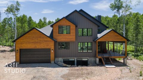 Photo of 11472 E MARIGOLD LN, Heber City, UT 84032 (MLS # 2067076)