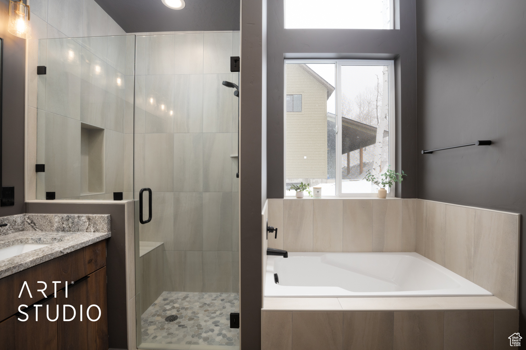 TIMBER LAKES - Residential