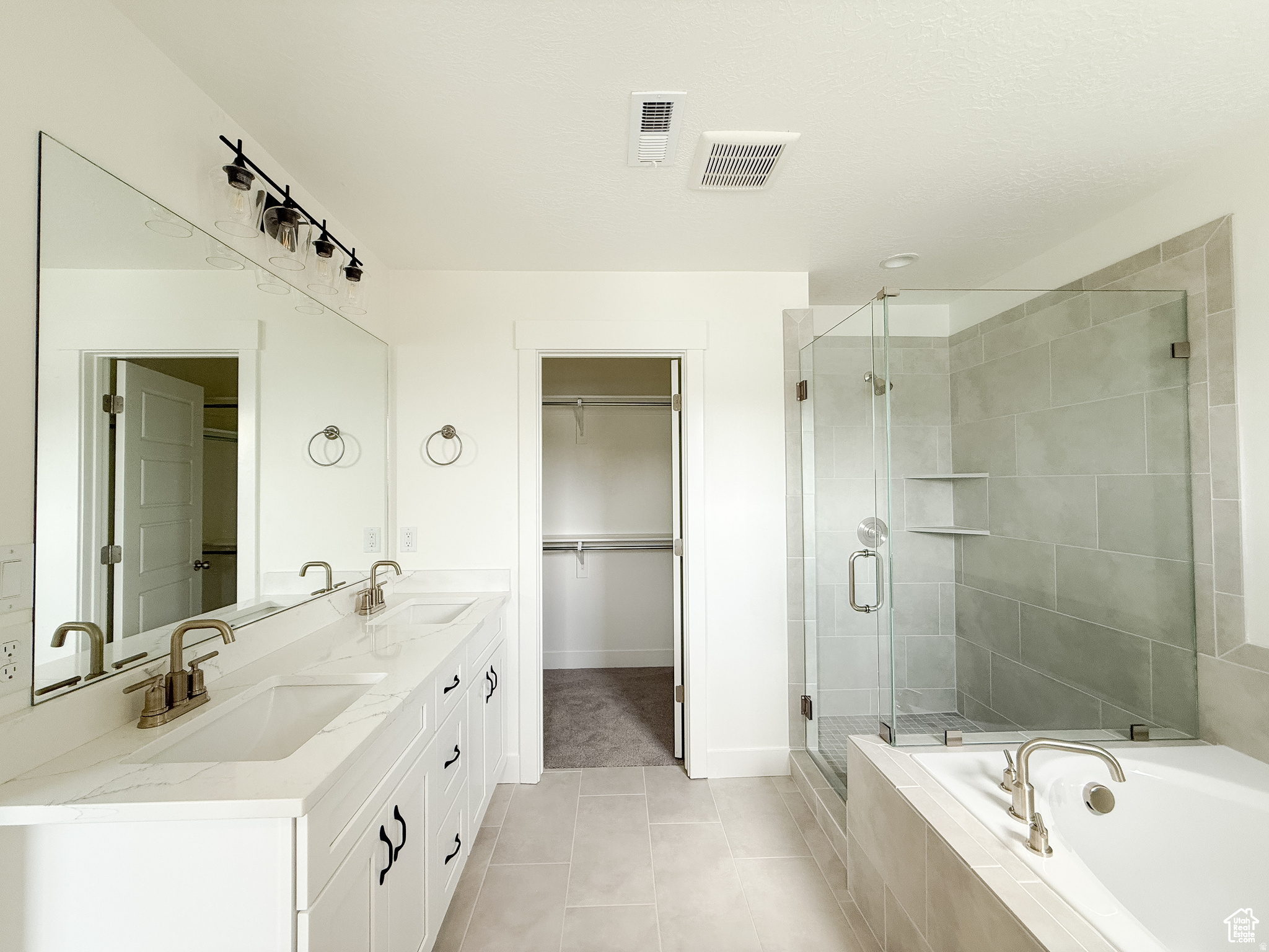 RIDGEVIEW - Residential