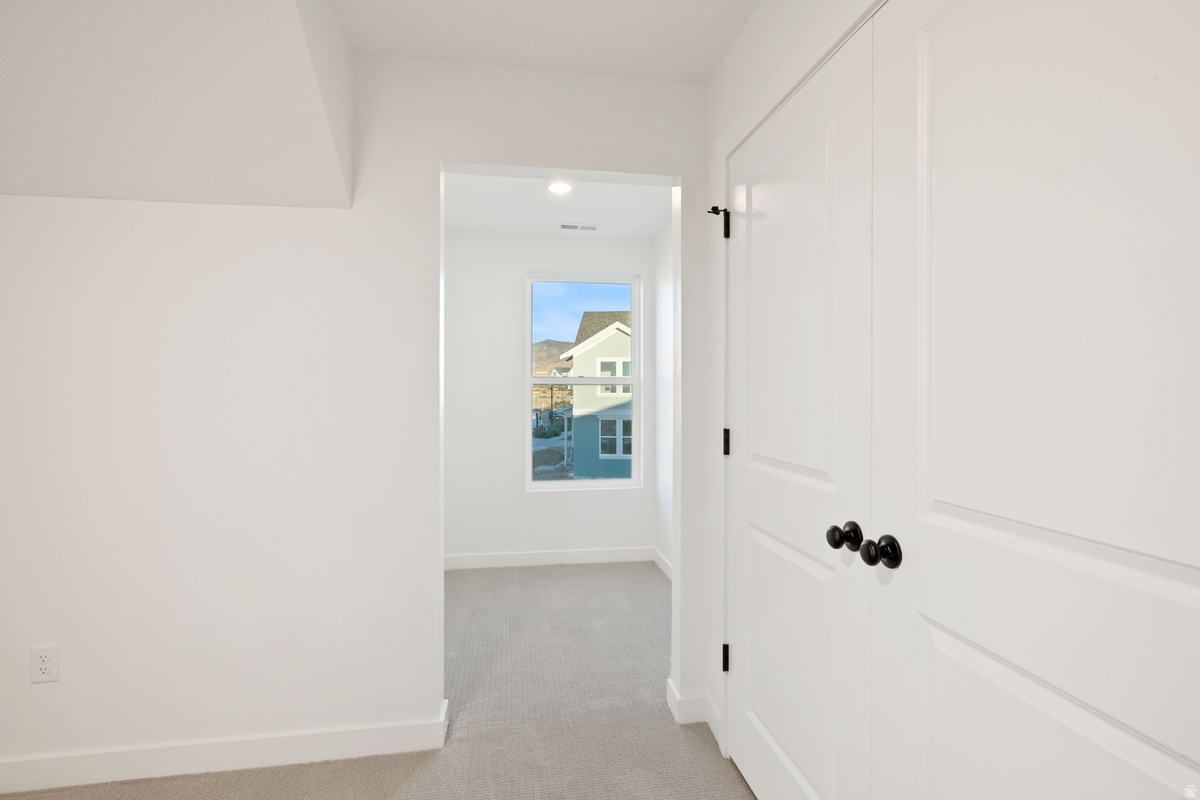 DAYBREAK - Residential