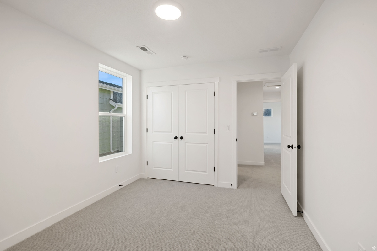 DAYBREAK - Residential