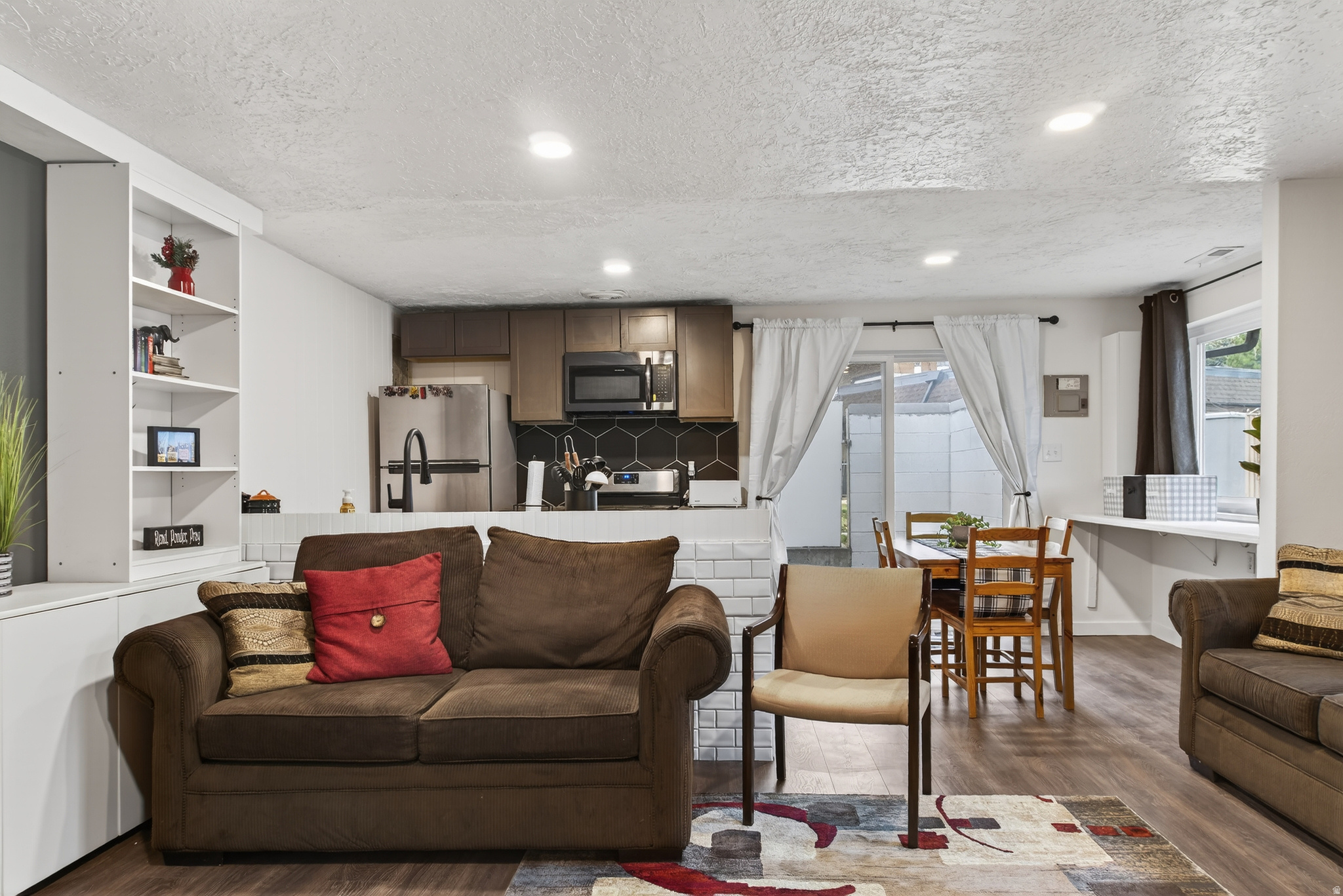 CASTLEBROOK - Residential