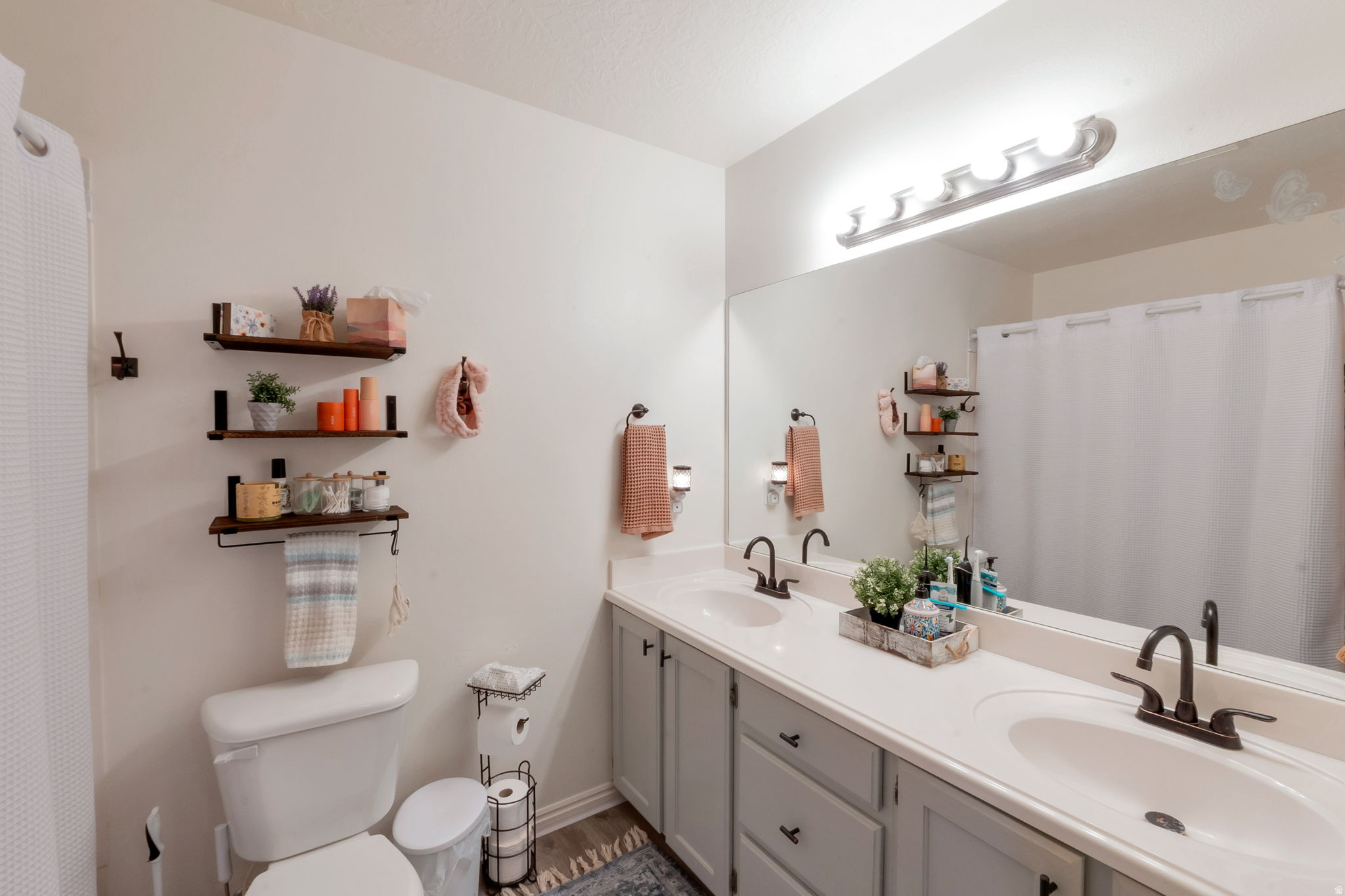 GREENRIDGE TOWNHOMES - Residential