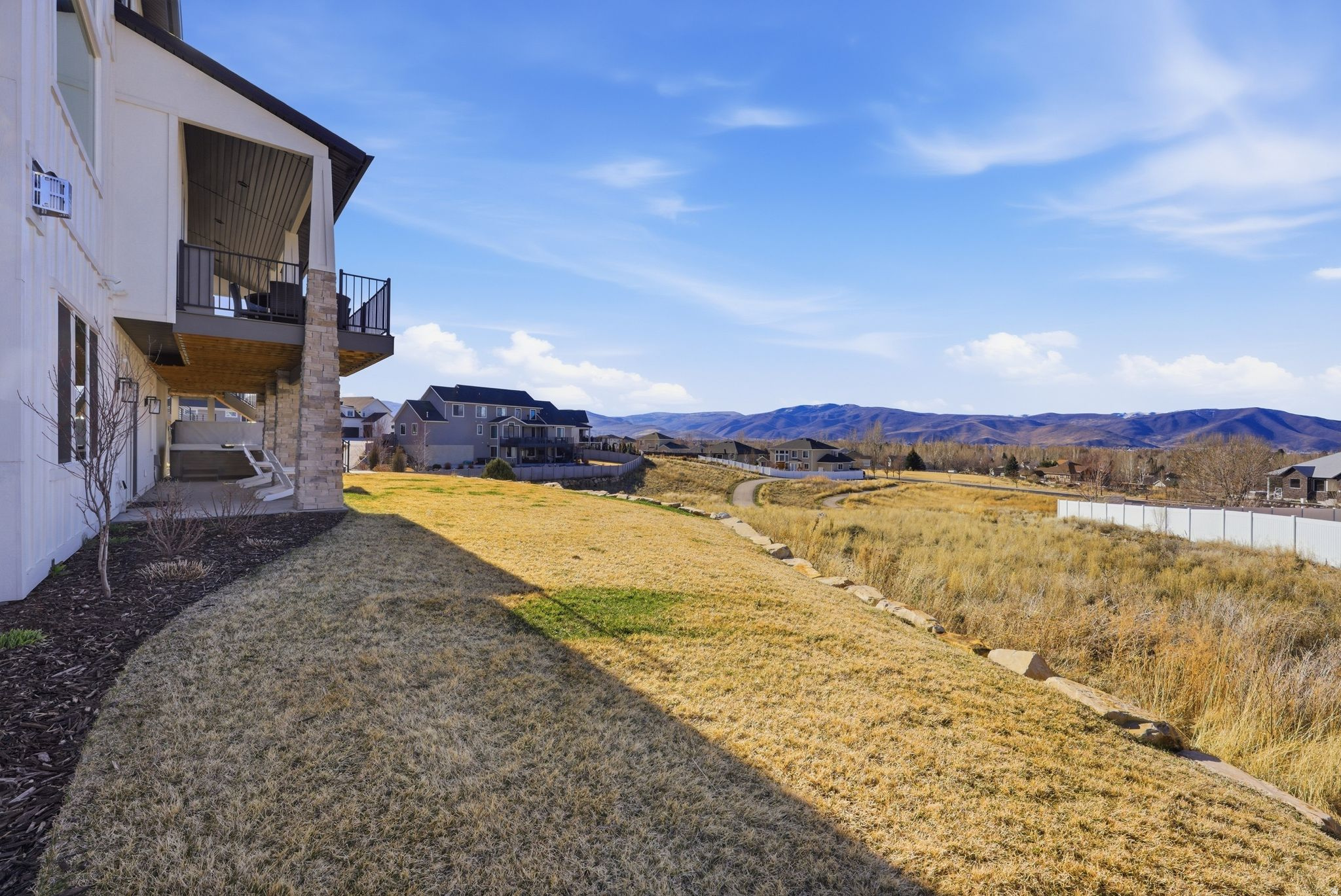 STONE CREEK - Residential