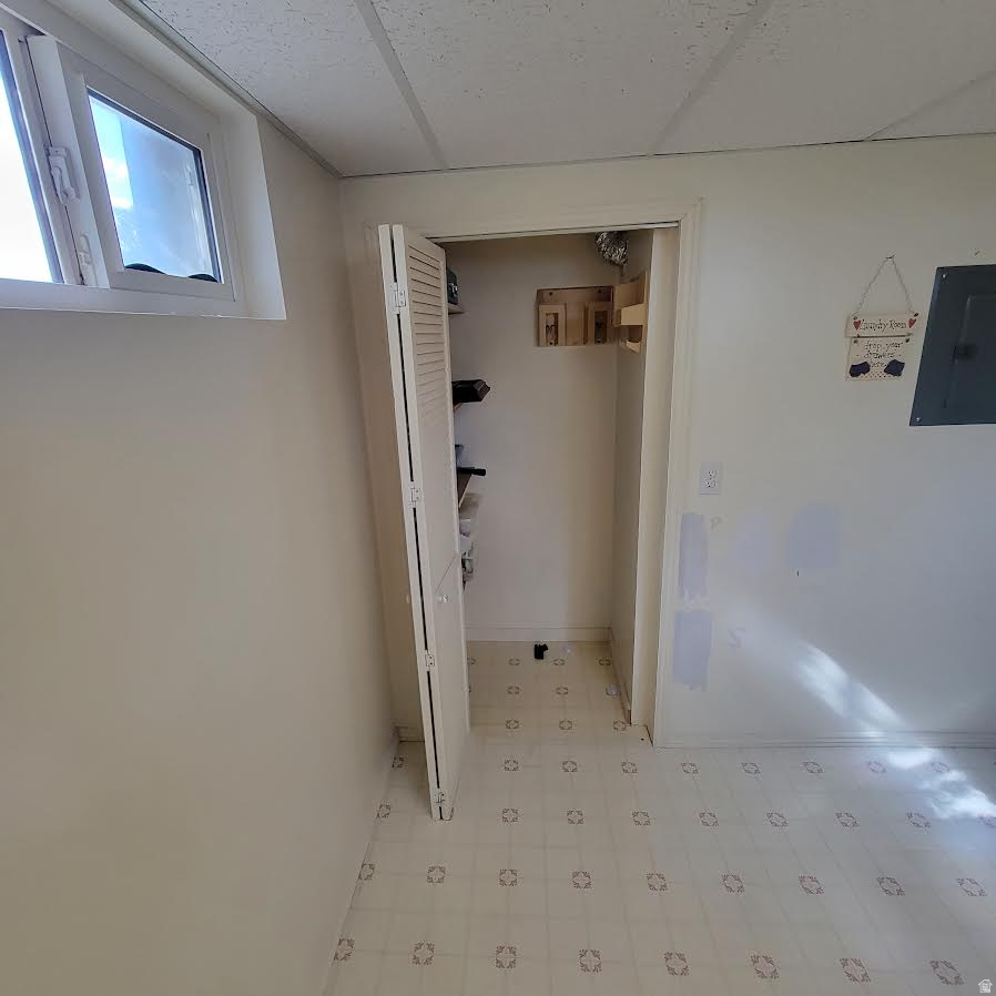 WHITE CIRCLE SUB - Residential