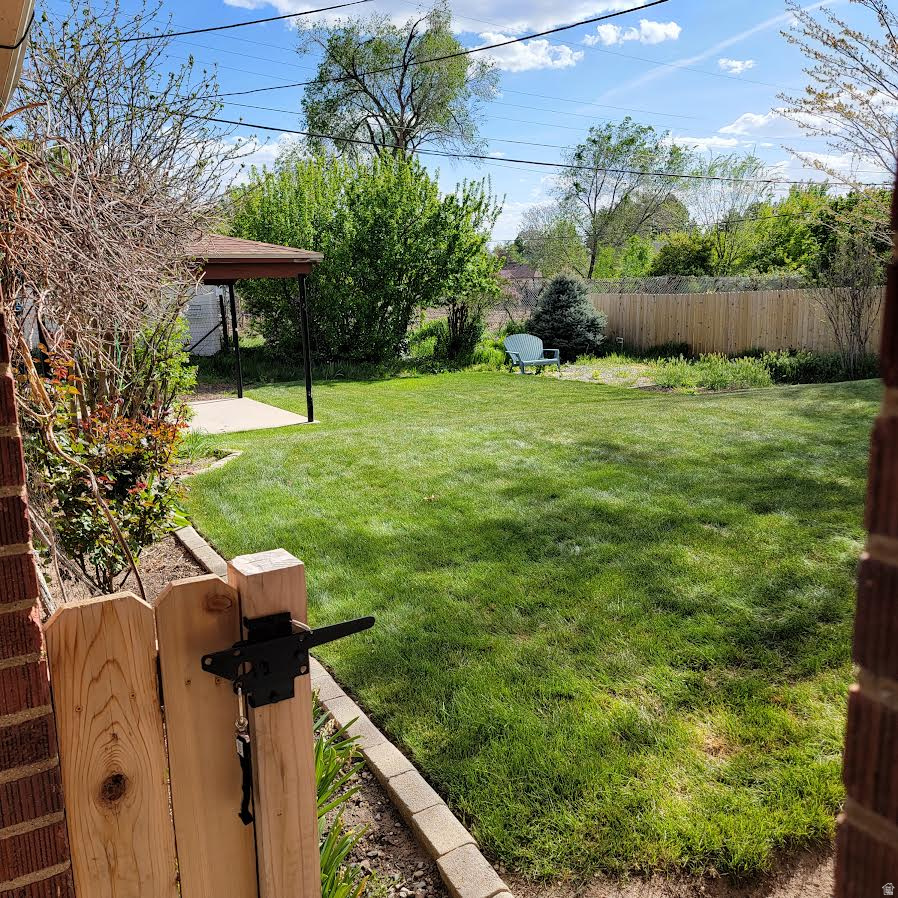 WHITE CIRCLE SUB - Residential