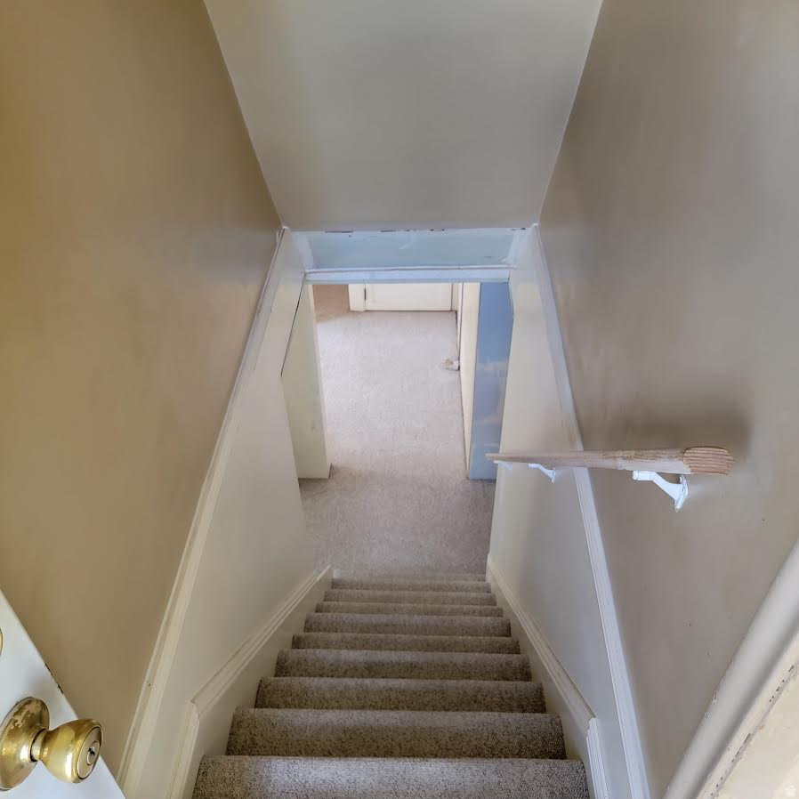 WHITE CIRCLE SUB - Residential