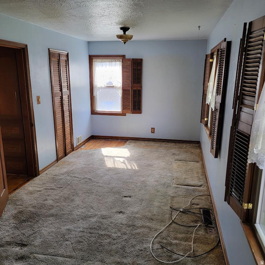 WHITE CIRCLE SUB - Residential