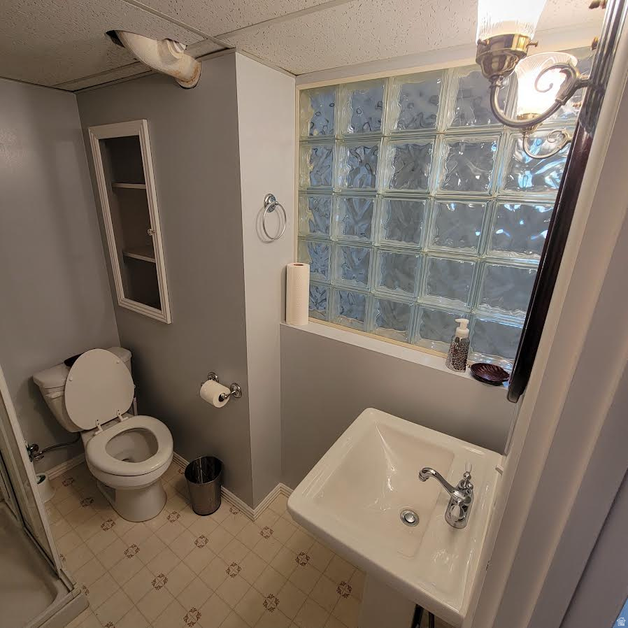 WHITE CIRCLE SUB - Residential