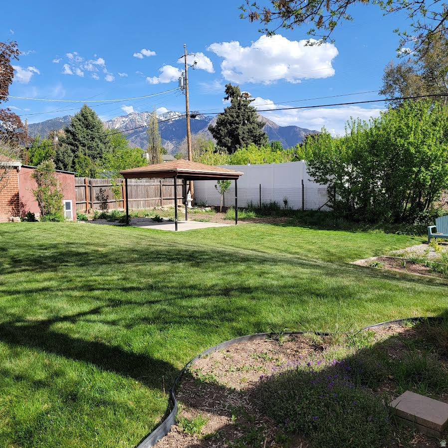 WHITE CIRCLE SUB - Residential