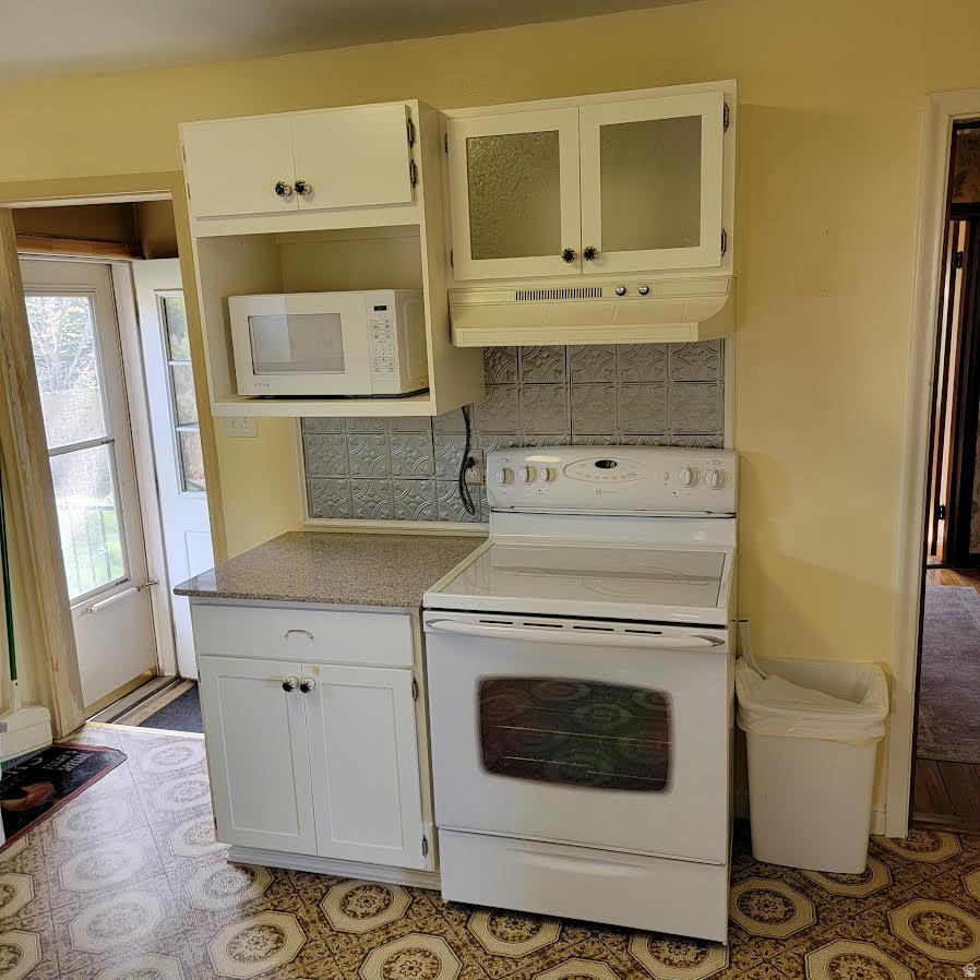 WHITE CIRCLE SUB - Residential