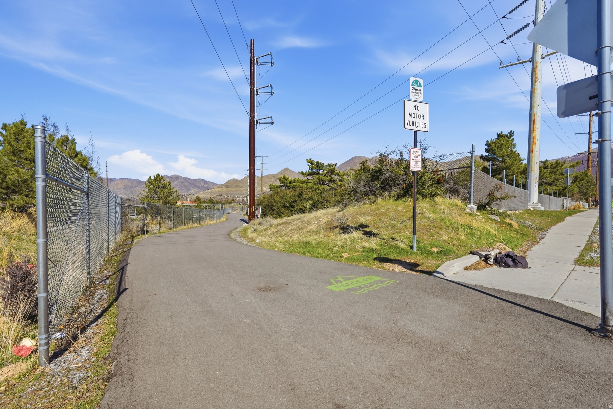 LAKEVIEW HEIGHTS AMD - Residential