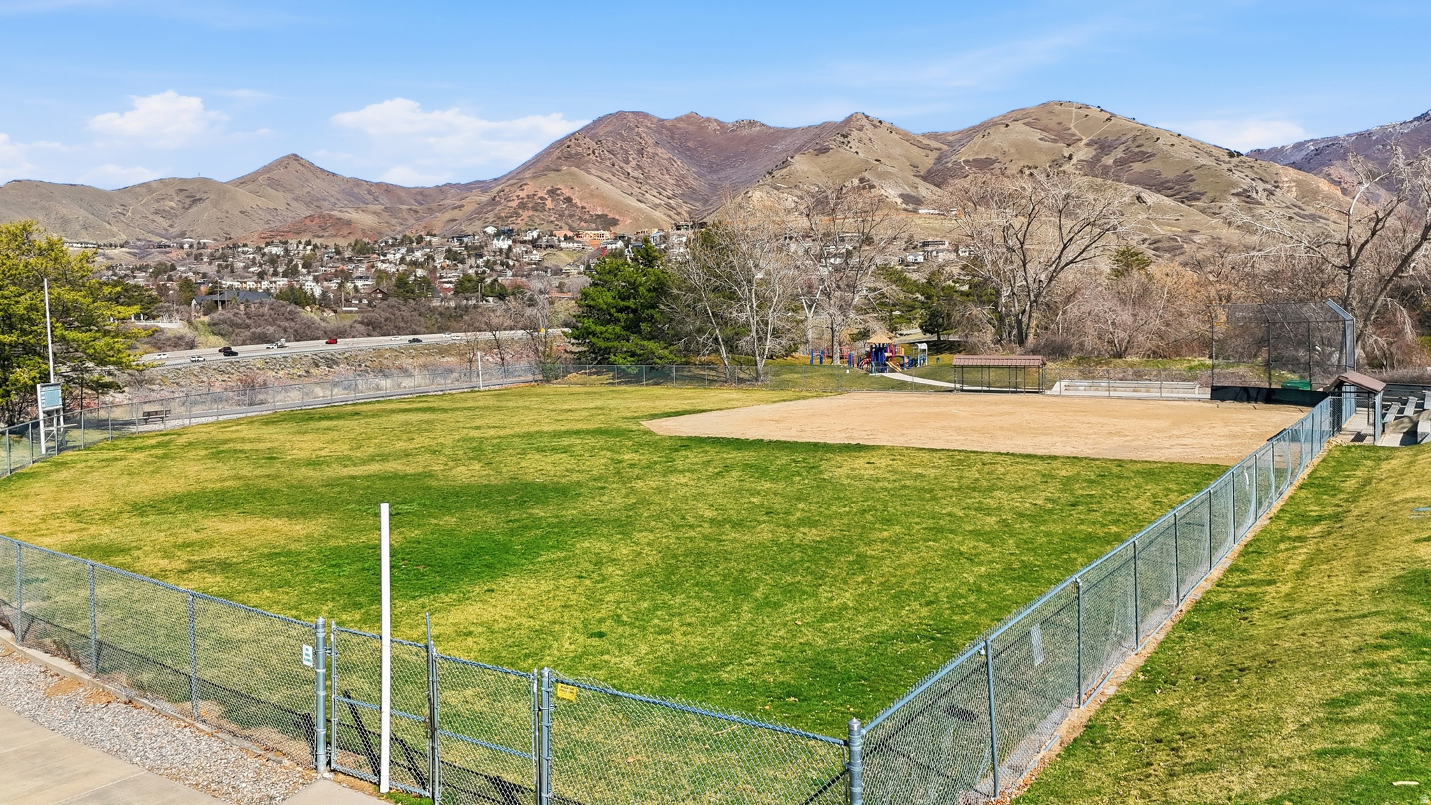 LAKEVIEW HEIGHTS AMD - Residential