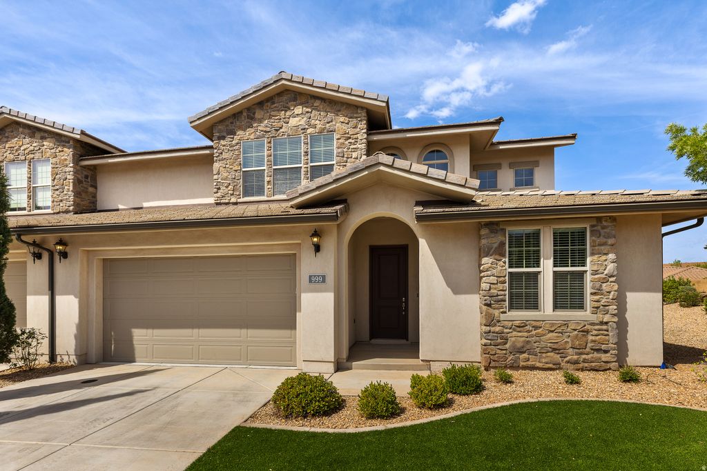 Photo of 999 N CASITAS LOOP, Washington, UT 84780 (MLS # 2152561)