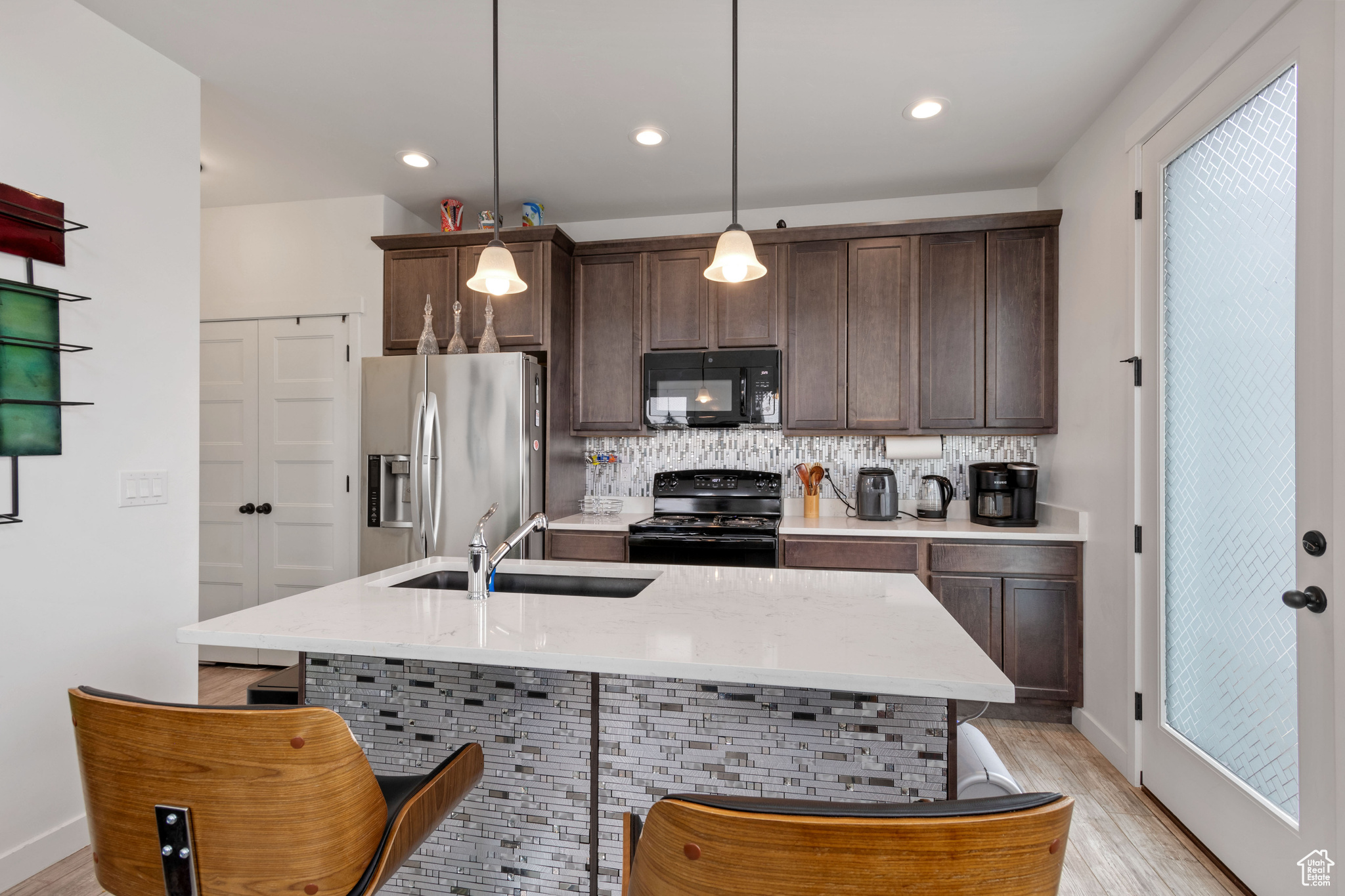 5522 W Burntside Ave, South Jordan, Utah image 4