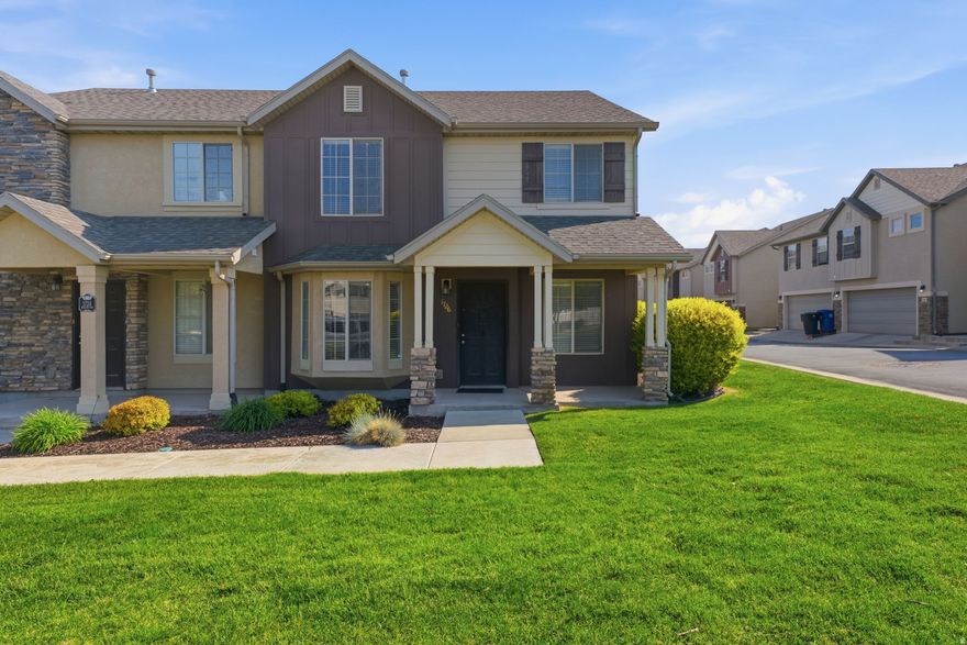Well-kept end-unit townhome in the desirable Whispering Willows community. Unbeatable location-close to schools, shopping, churches, and outdoor recreation. Quick access to Costco and the canyon makes everyday living easy. Enjoy the charming covered front porch overlooking the common area. Inside features new carpet on the main and stairs and new paint throughout. You'll appreciate the huge primary suite with large walk-in closet and en-suite bath. Upper level includes 3 bedrooms, a loft, and laundry. Oversized 2-car garage with extra storage or room for toys.