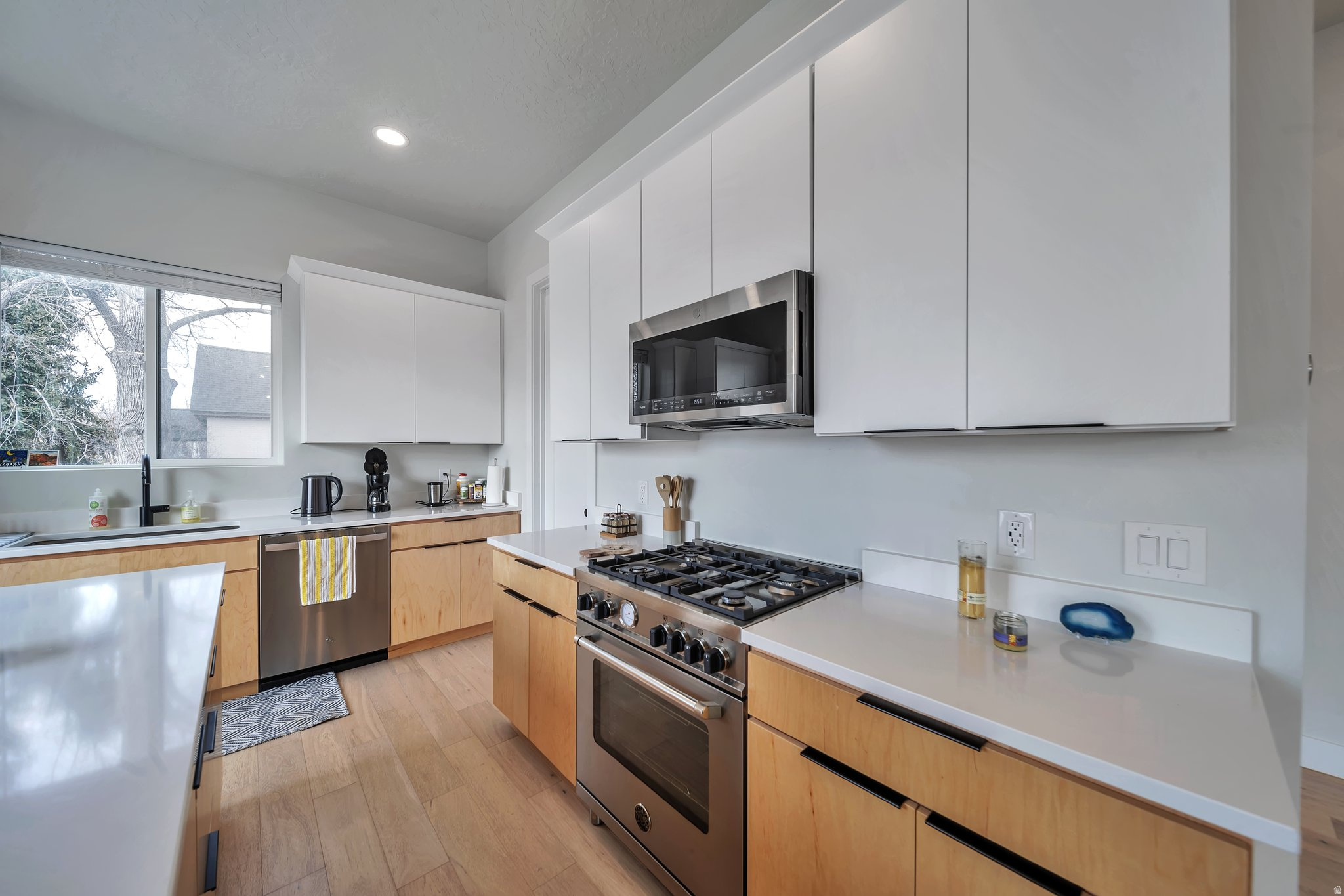 THE GEORGE CONDOMINIUMS - Residential