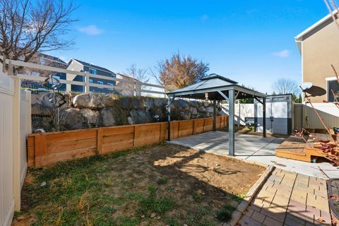 Tiny photo for 324 W WILLOW CREEK DR S, Saratoga Springs, UT 84045 (MLS # 2125760)