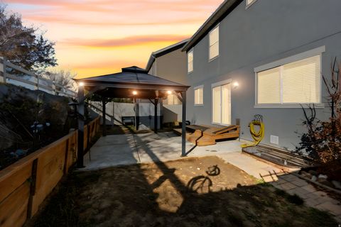 Tiny photo for 324 W WILLOW CREEK DR S, Saratoga Springs, UT 84045 (MLS # 2125760)