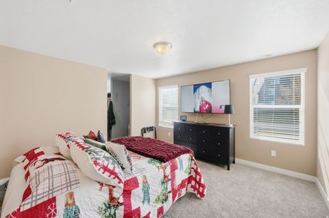 Tiny photo for 324 W WILLOW CREEK DR S, Saratoga Springs, UT 84045 (MLS # 2125760)