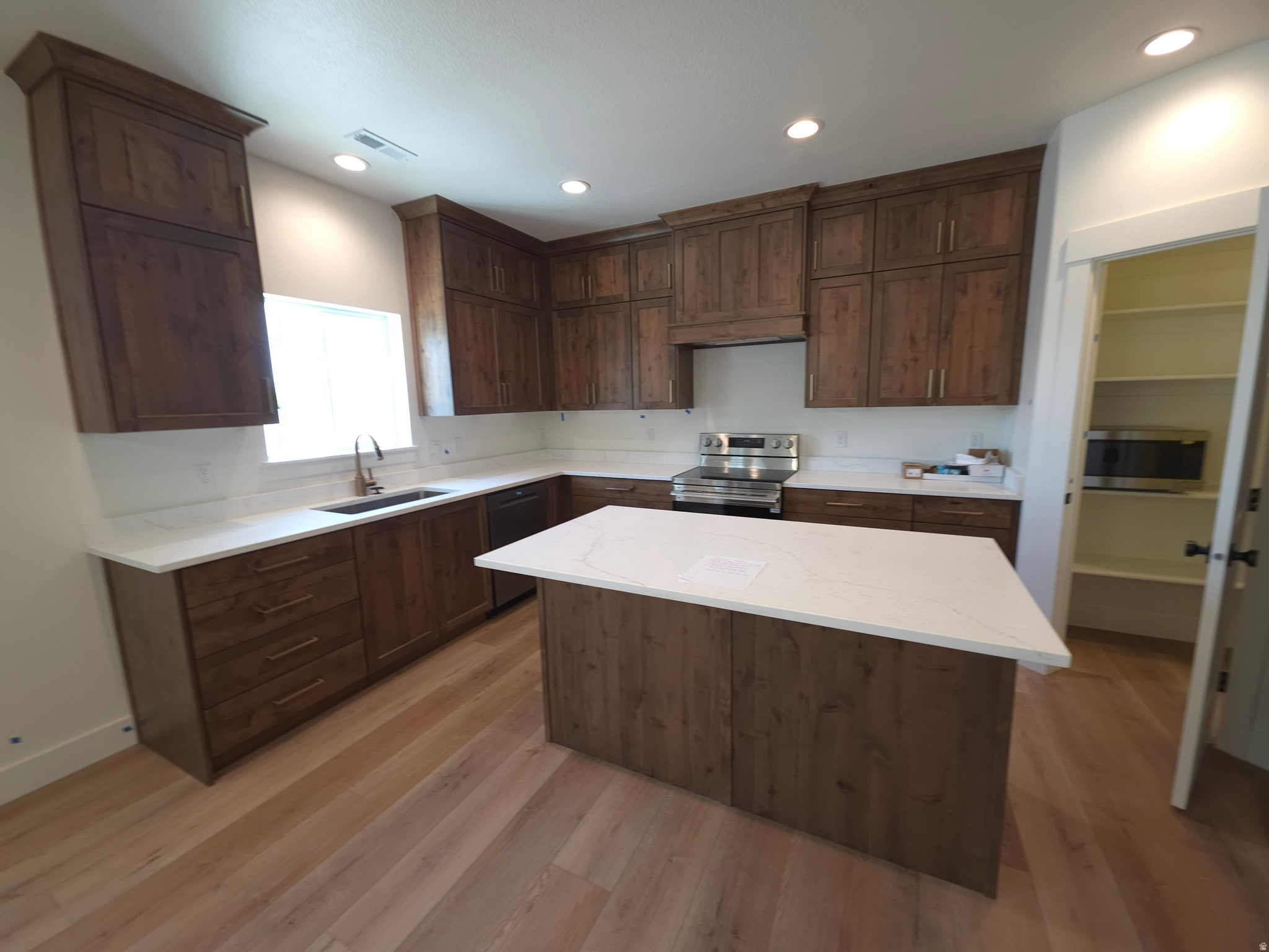 PERRY VIEW TOWNHOMES - Residential