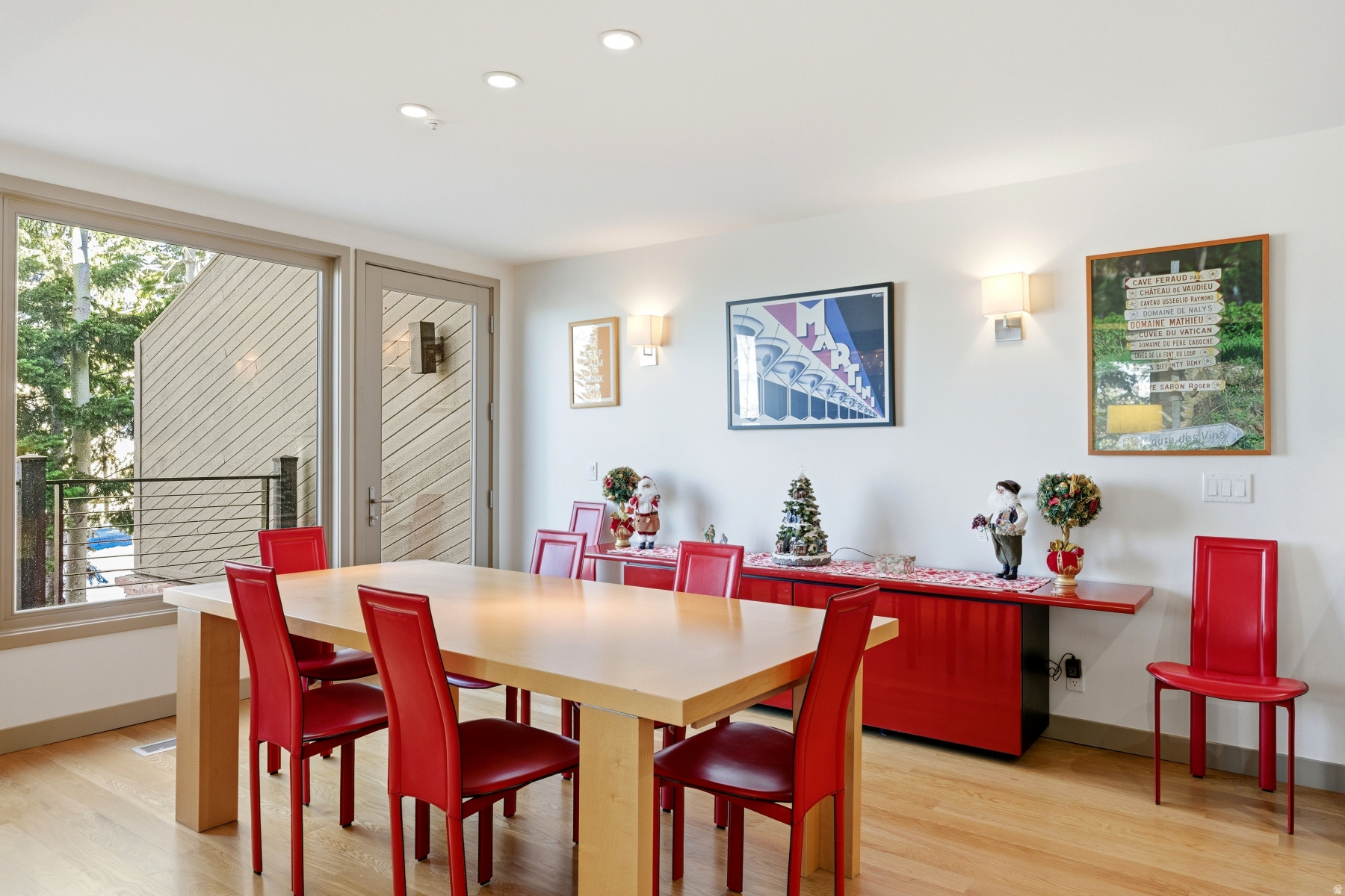 TRAILSIDE - Residential