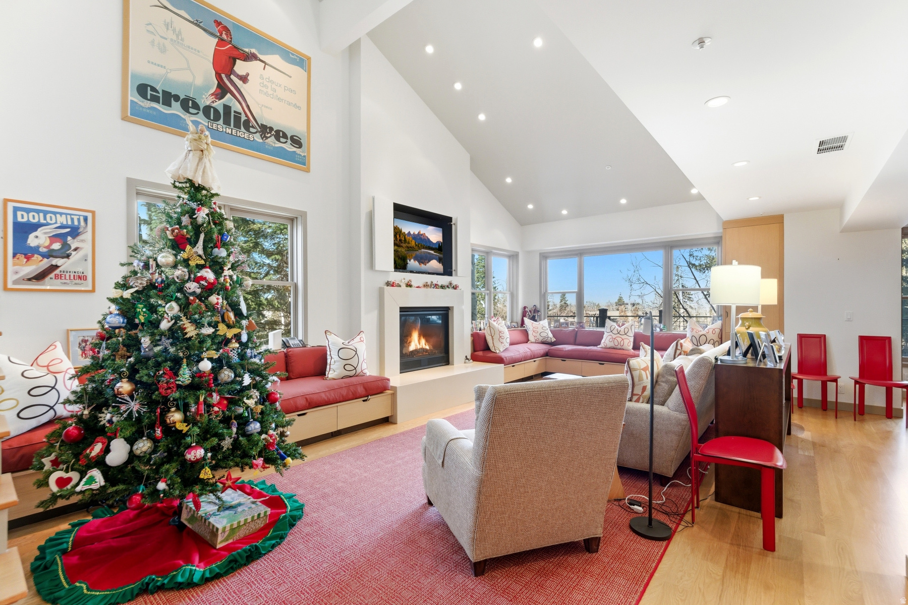 TRAILSIDE - Residential