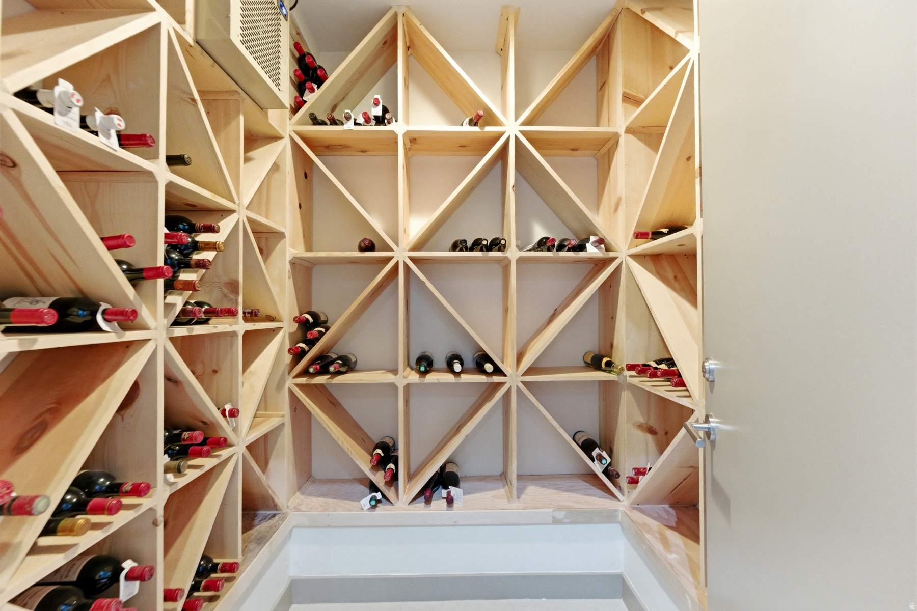 TRAILSIDE - Residential