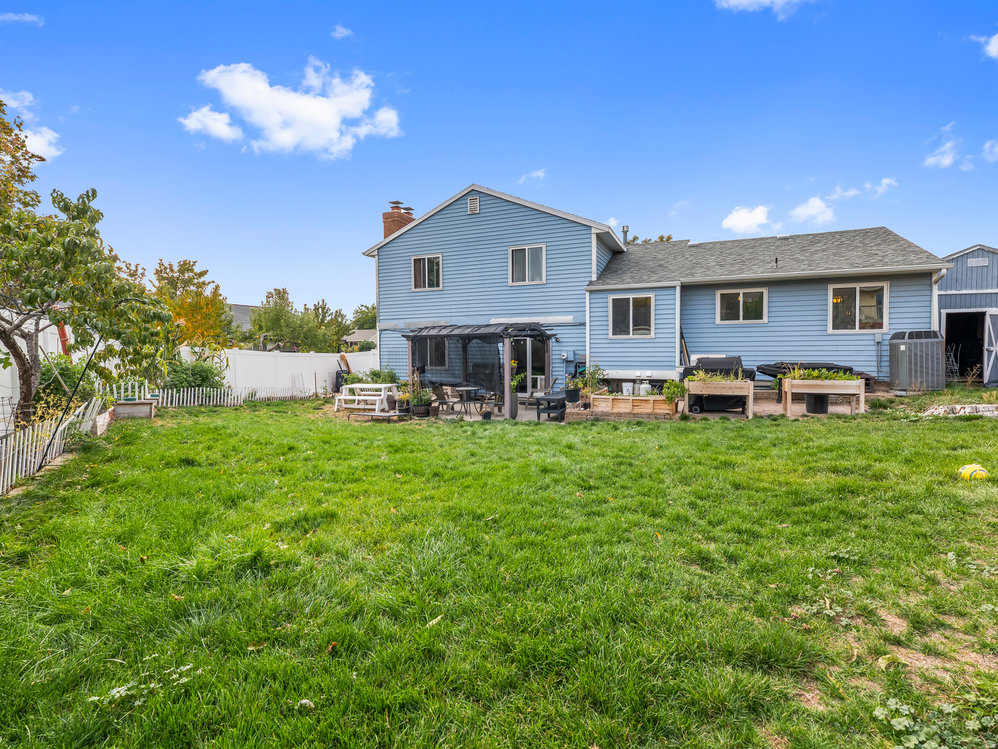 EASTRIDGE #2 - Residential