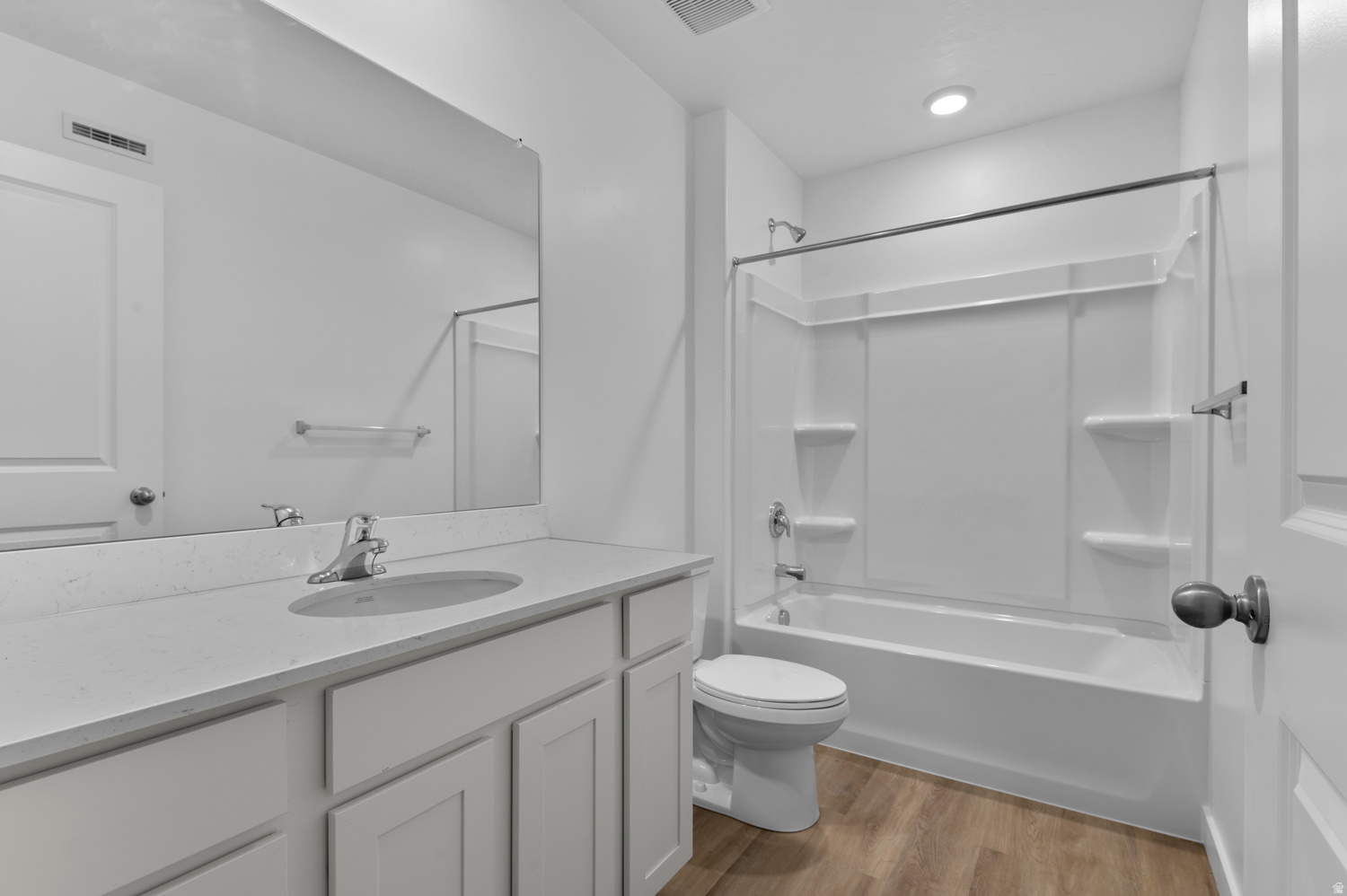 VIRIDIAN - Residential