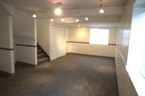 Tiny photo for 265 E 1900 N, North Ogden, UT 84414 (MLS # 2125973)