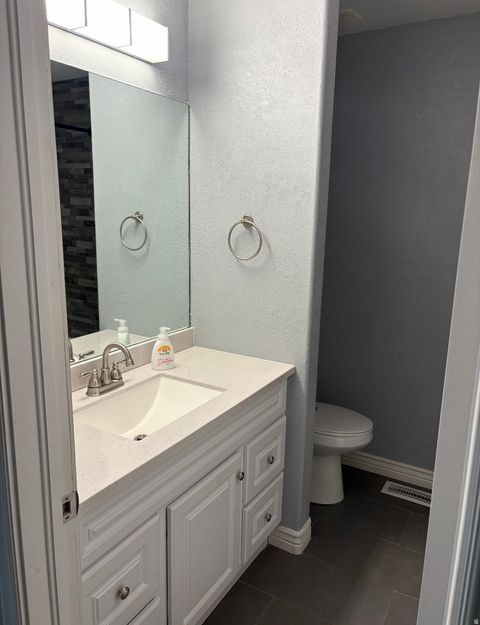 Tiny photo for 265 E 1900 N, North Ogden, UT 84414 (MLS # 2125973)