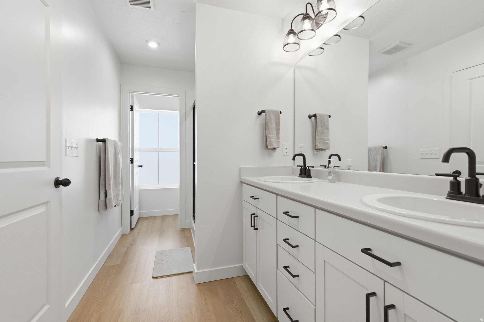 SCENIC MOUNTAIN - Residential