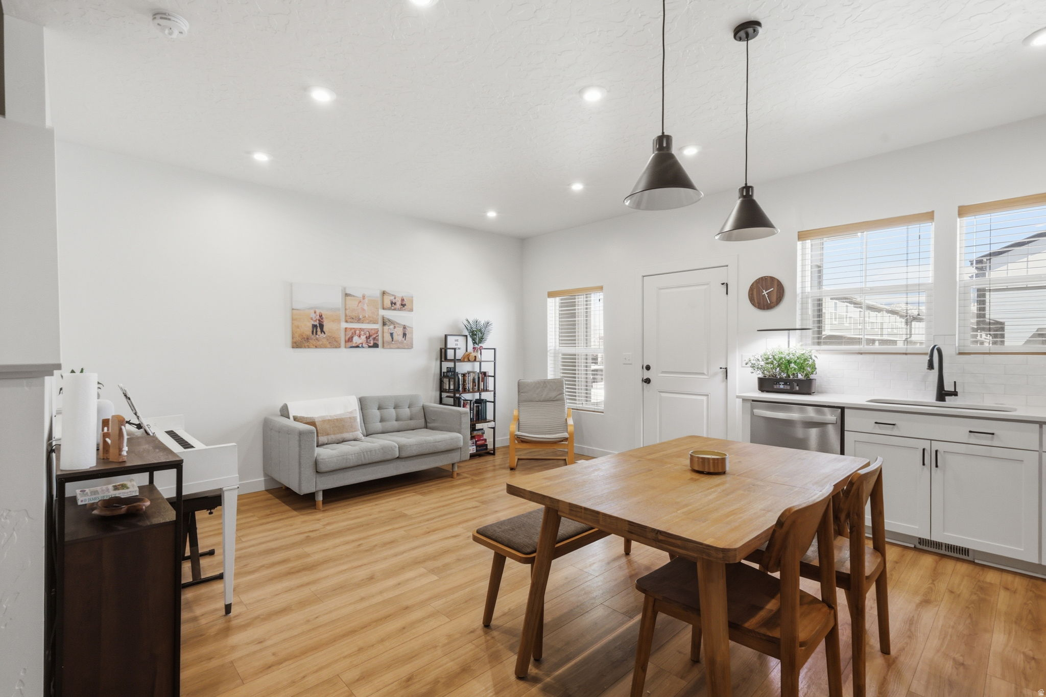 SCENIC MOUNTAIN - Residential