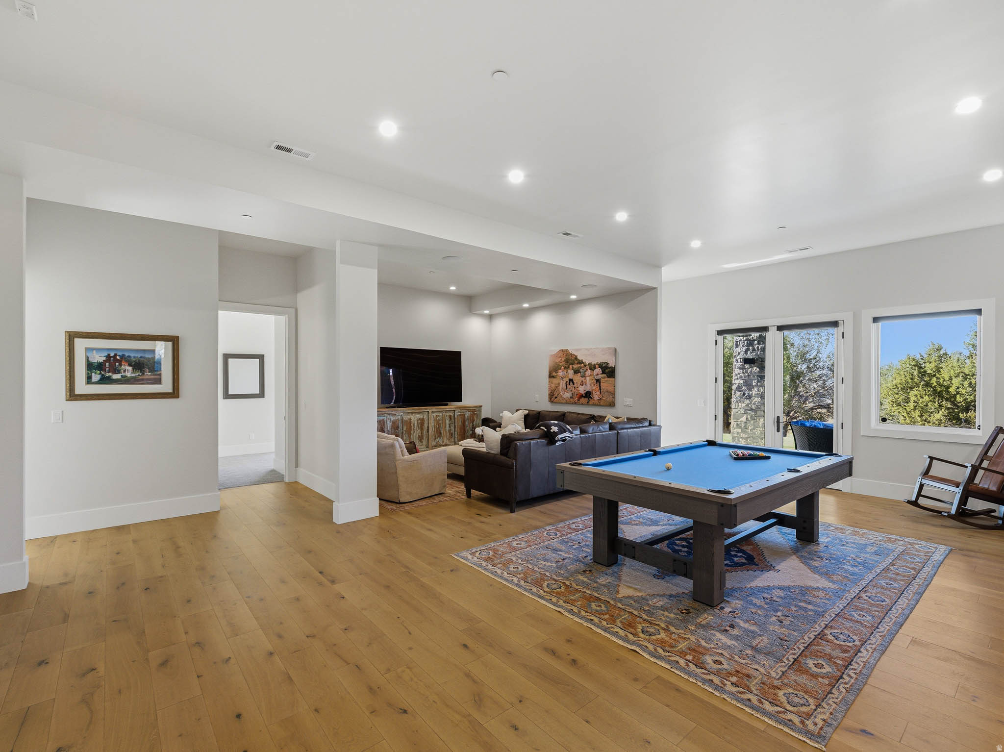 RED LEDGES - Residential