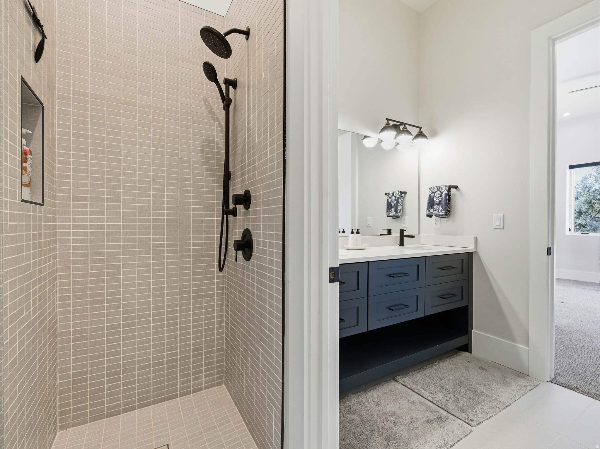 RED LEDGES - Residential