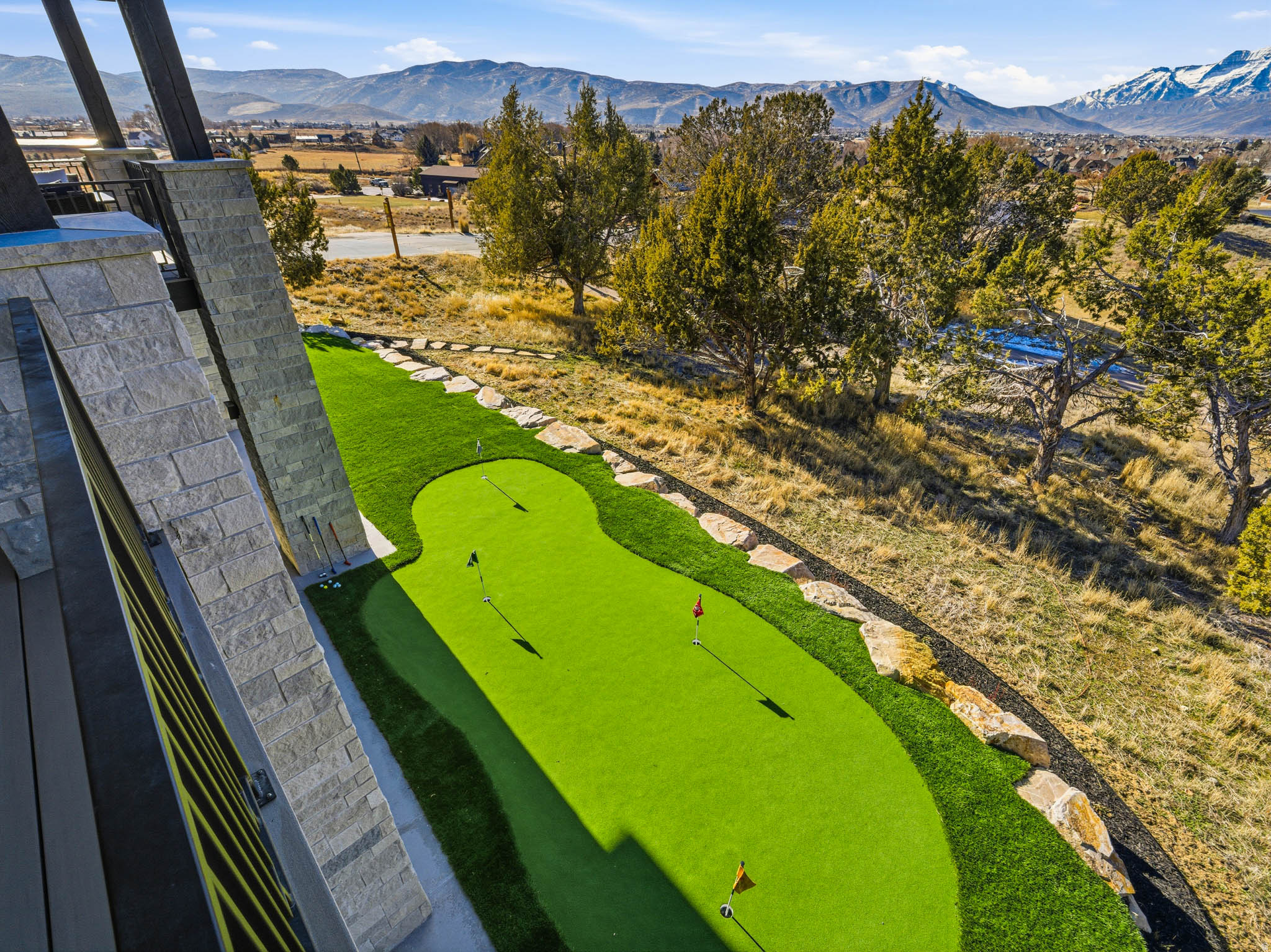 RED LEDGES - Residential