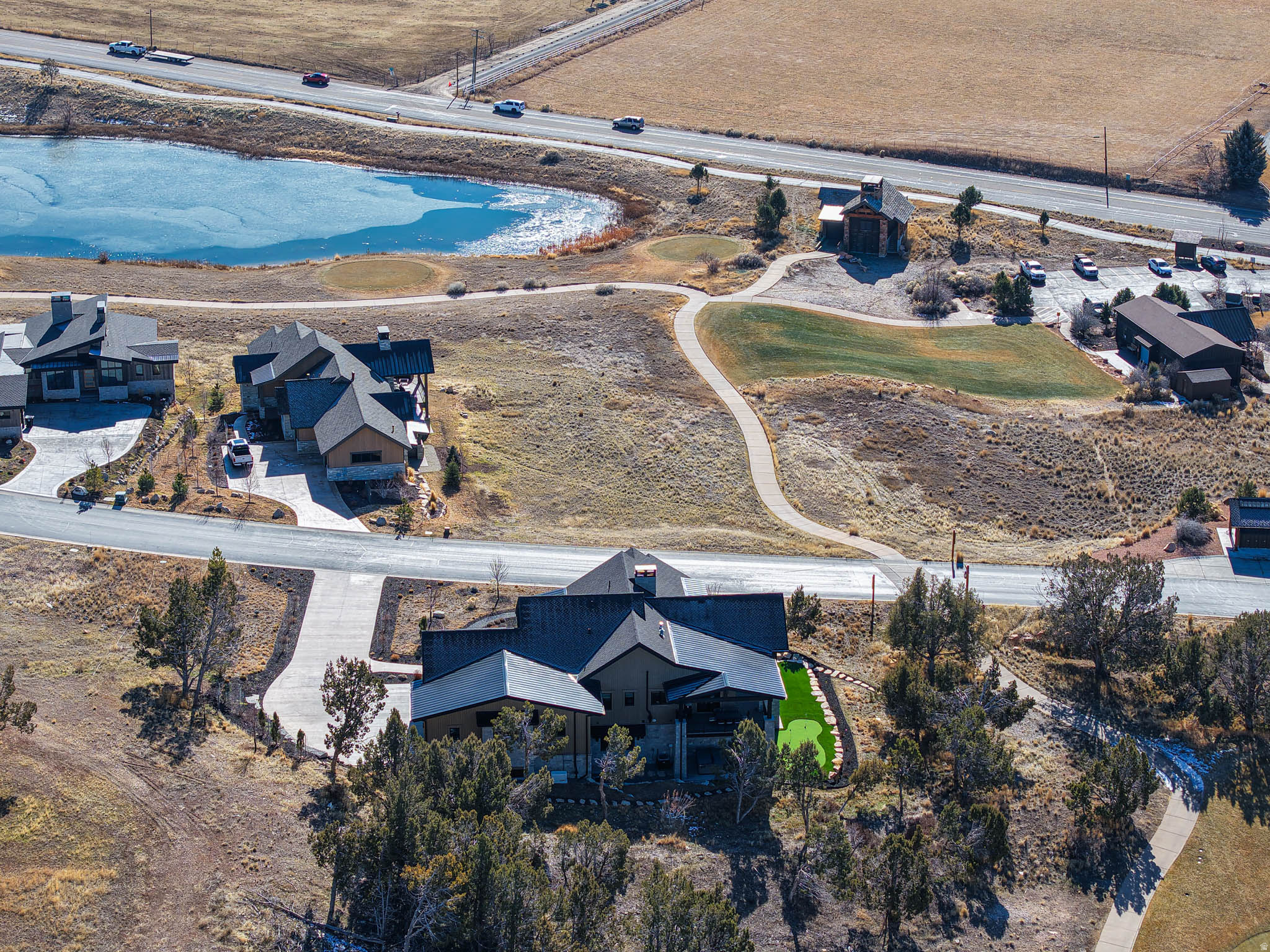 RED LEDGES - Residential